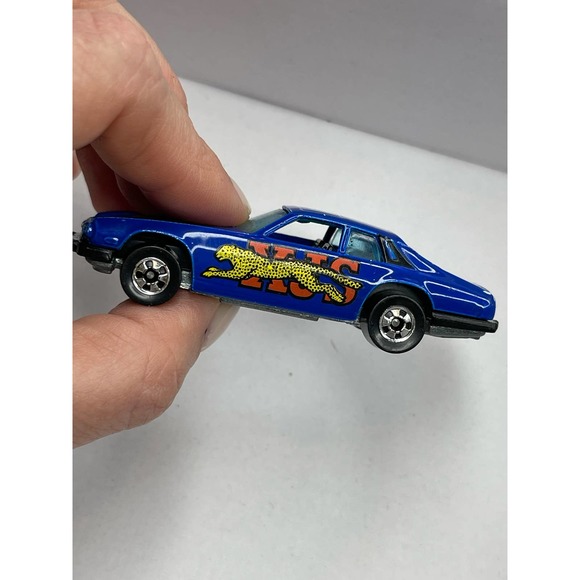 Vintage Hot Wheels 1977 Jaguar XJS 3" Scale Model Dark Blue - Picture 1 of 8